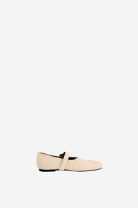 Five-Toe Ballerina Belt Flat