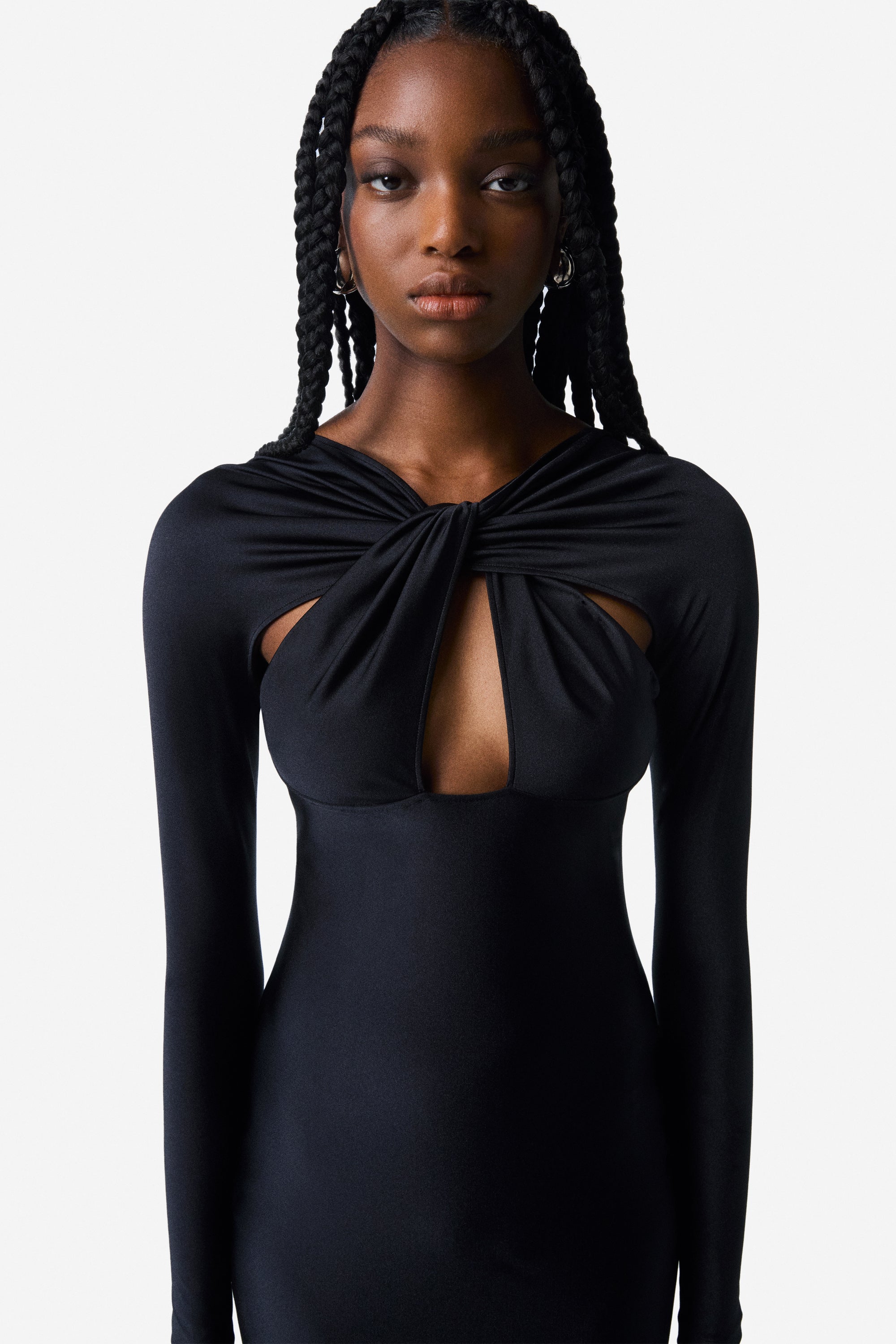 Sheath cut dress top